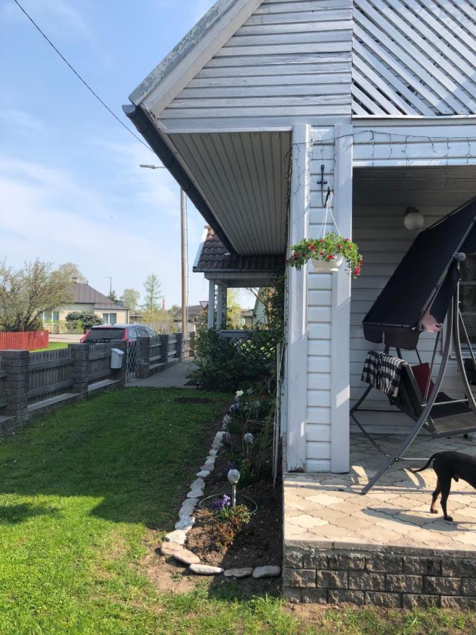 Manni Homestay Kuressaare Esterno foto