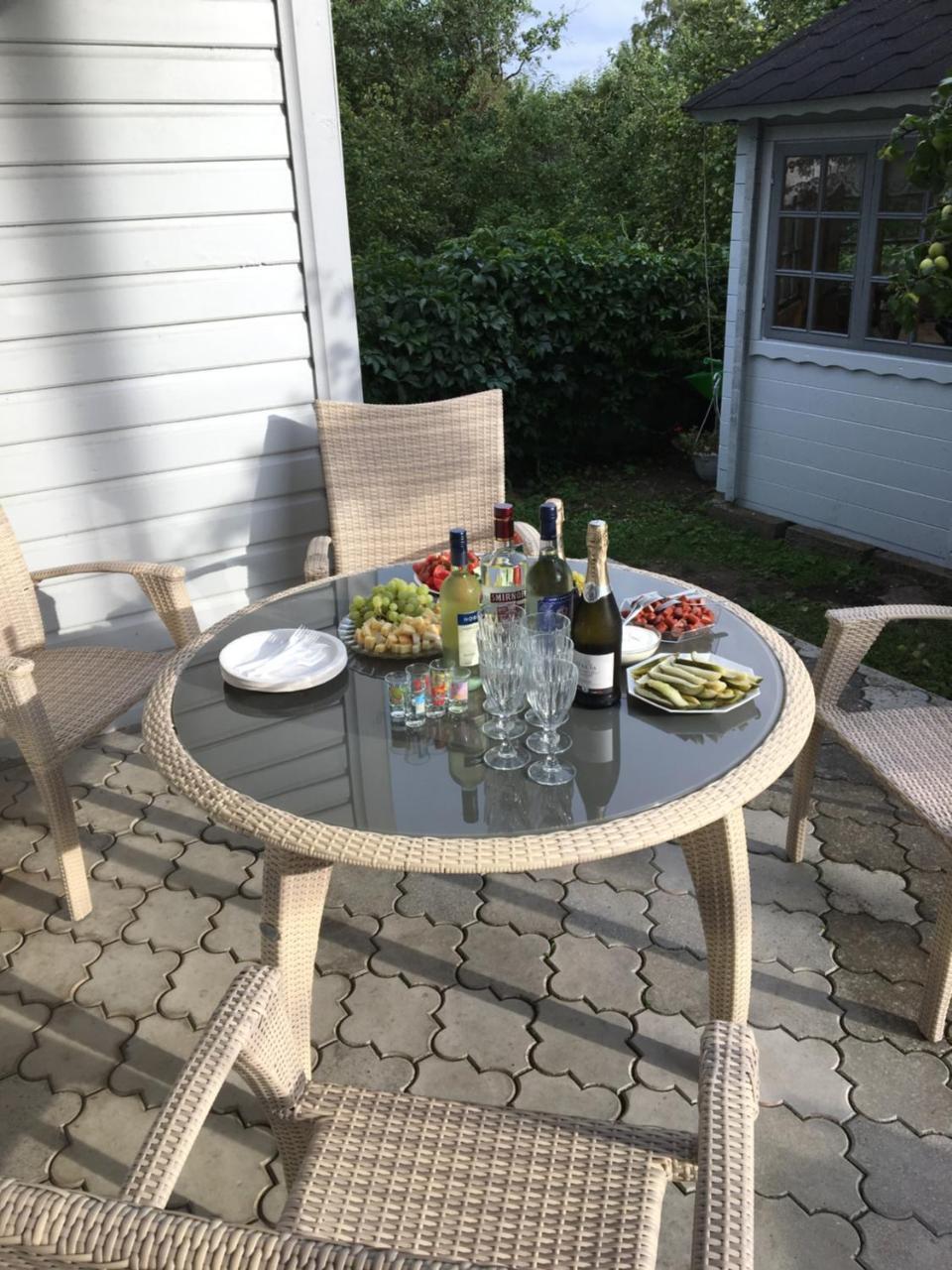 Manni Homestay Kuressaare Esterno foto