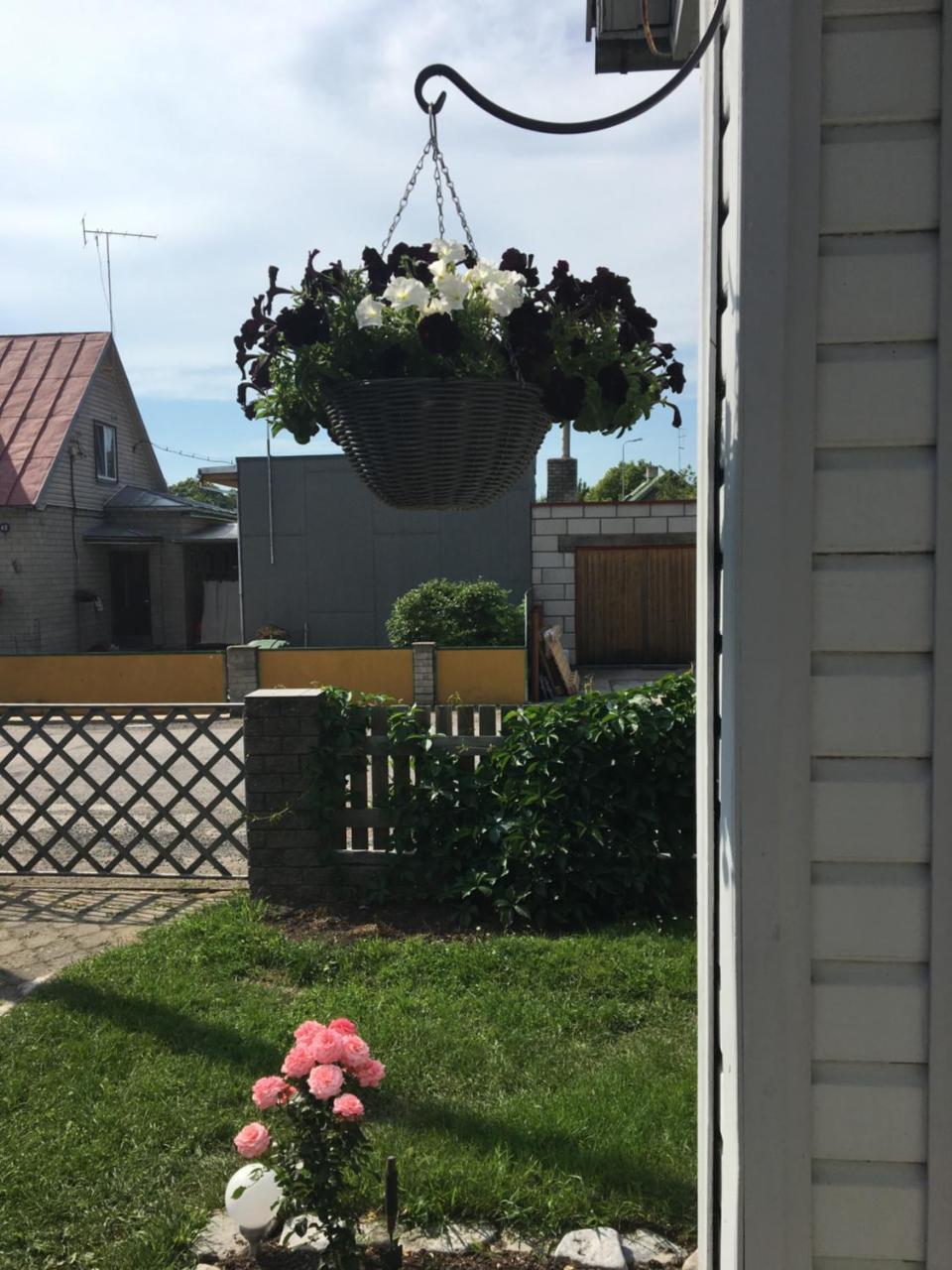 Manni Homestay Kuressaare Esterno foto